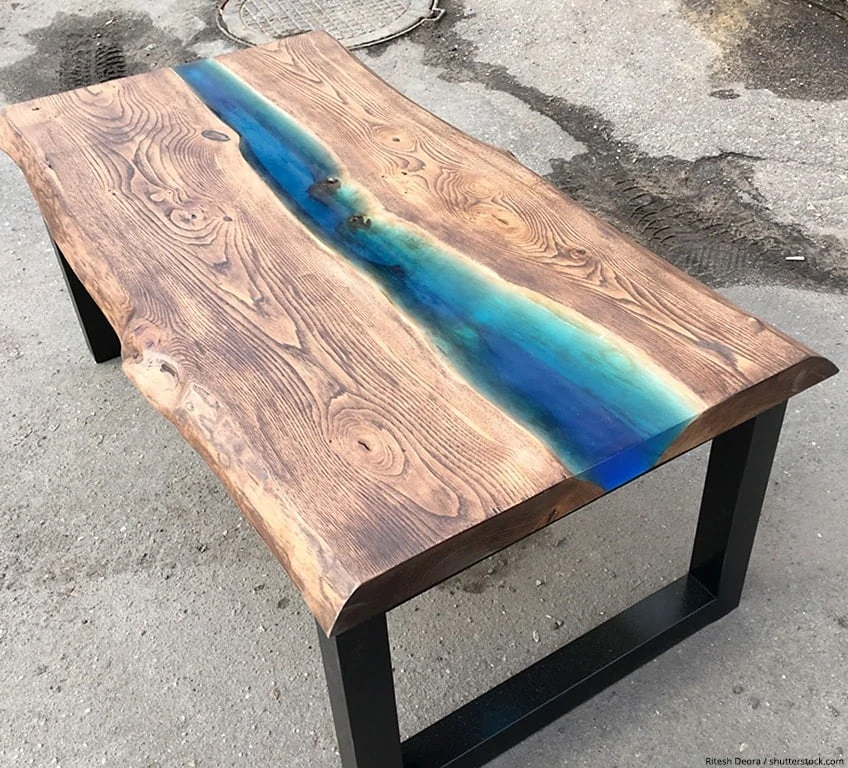 table bois resine