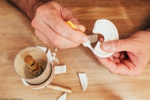 Ceramic and Porcelain Glue – Guide for Repairing Ceramics