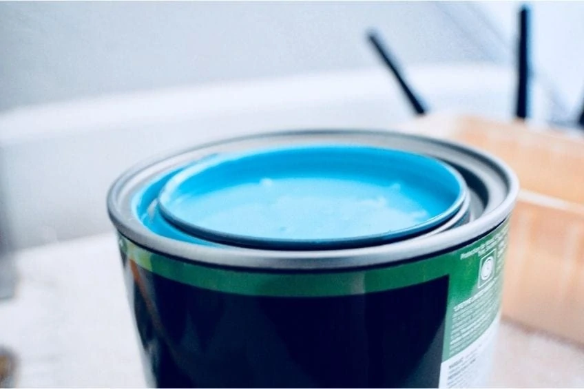 type of paint for metal