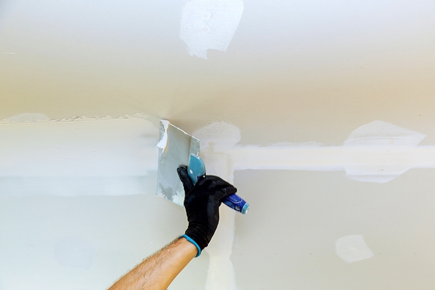 Applying Drywall Adhesive