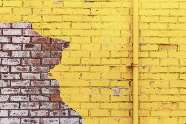How to Remove Paint From Brick – A Stripping Paint From Brickwork Guide