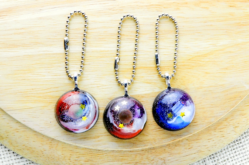 Resin Jewelry Craft Project