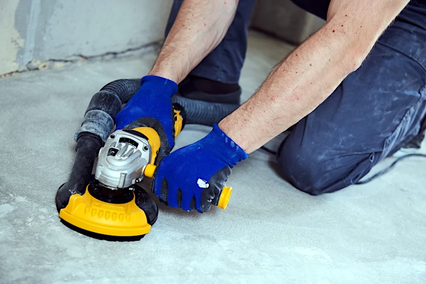 How to Remove Epoxy from Concrete