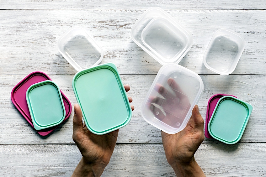 Use Plastic Containers or Lids as Molds