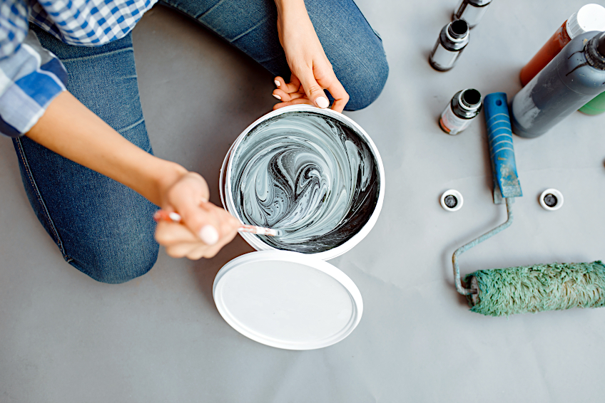 How to Mix Flat and Satin Paint