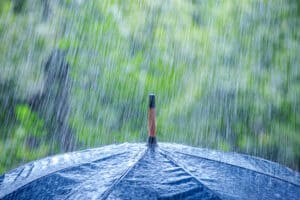 Can You Paint in the Rain? – Wet Weather Painting Guide