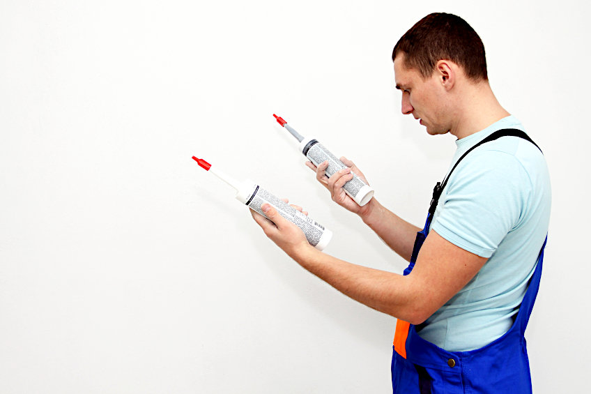 How to Choose the Best Caulk for Paint