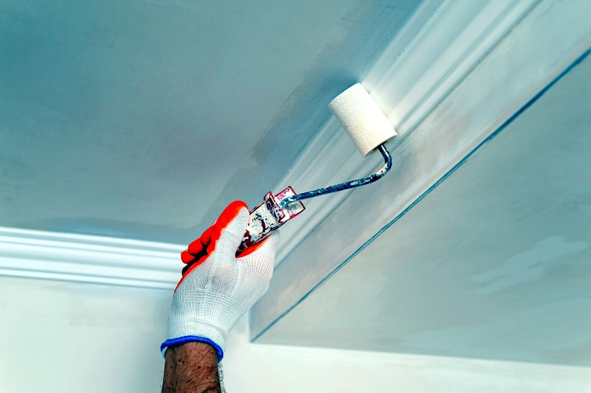 How to Use Paint and Caulk