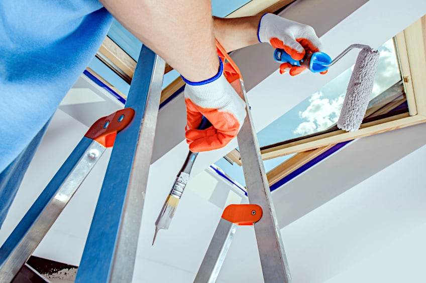 Use a Stepladder to Cut in Paint