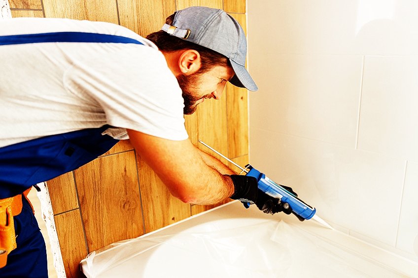 When to Caulk After Painting