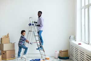 How to Paint High Walls – Easy Tips and Tricks