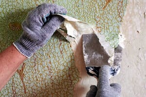 How to Remove Wallpaper – Easy Wall Covering Stripping Guide