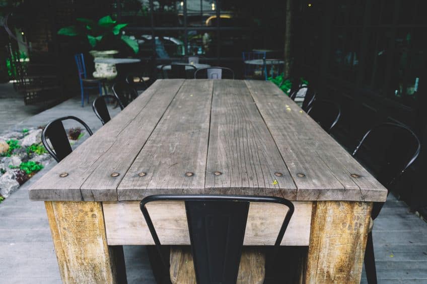 When to Refinish Wooden Tables
