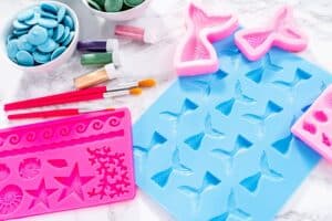 How to Clean Resin Molds – Explore Some Easy Cleaning Tips