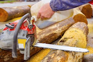 Bar and Chain Oil Substitutes – Chainsaw Lubrication Guide
