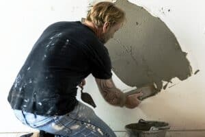 How to Repair Stucco – From Cracked to Crafted